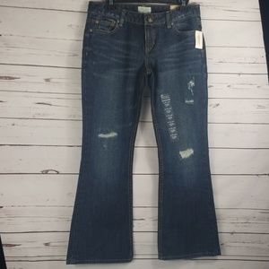 NWT Aero Distressed Hailey Flare Sz 9/10 Short